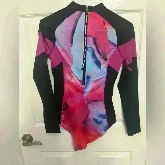 Seadoo bodysuit - Picture 2 of 3